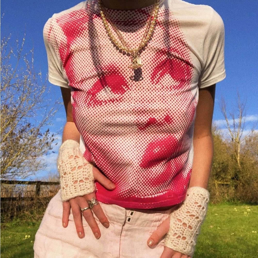 COPY - Rama by Rachel twiggy pop art tshirt